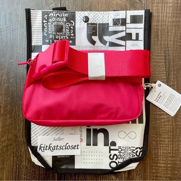 🆕 1L LIP GLOSS - NWT lululemon everywhere belt bag EBB - Picture 6 of 9